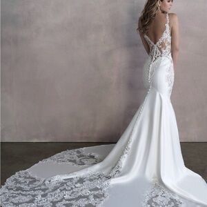 Allure Bridals White Lace Wedding Dress